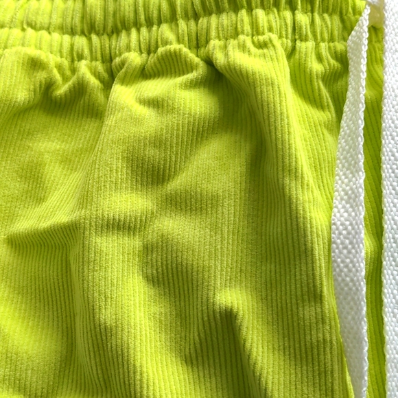 Neon shorts - Picture 4 of 4